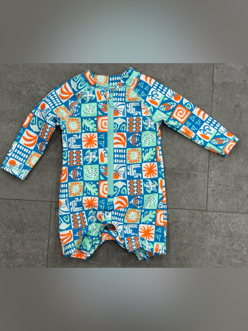 Baby Long Sleeve Rash Guard One-Piece - Old Navy 0-3 months